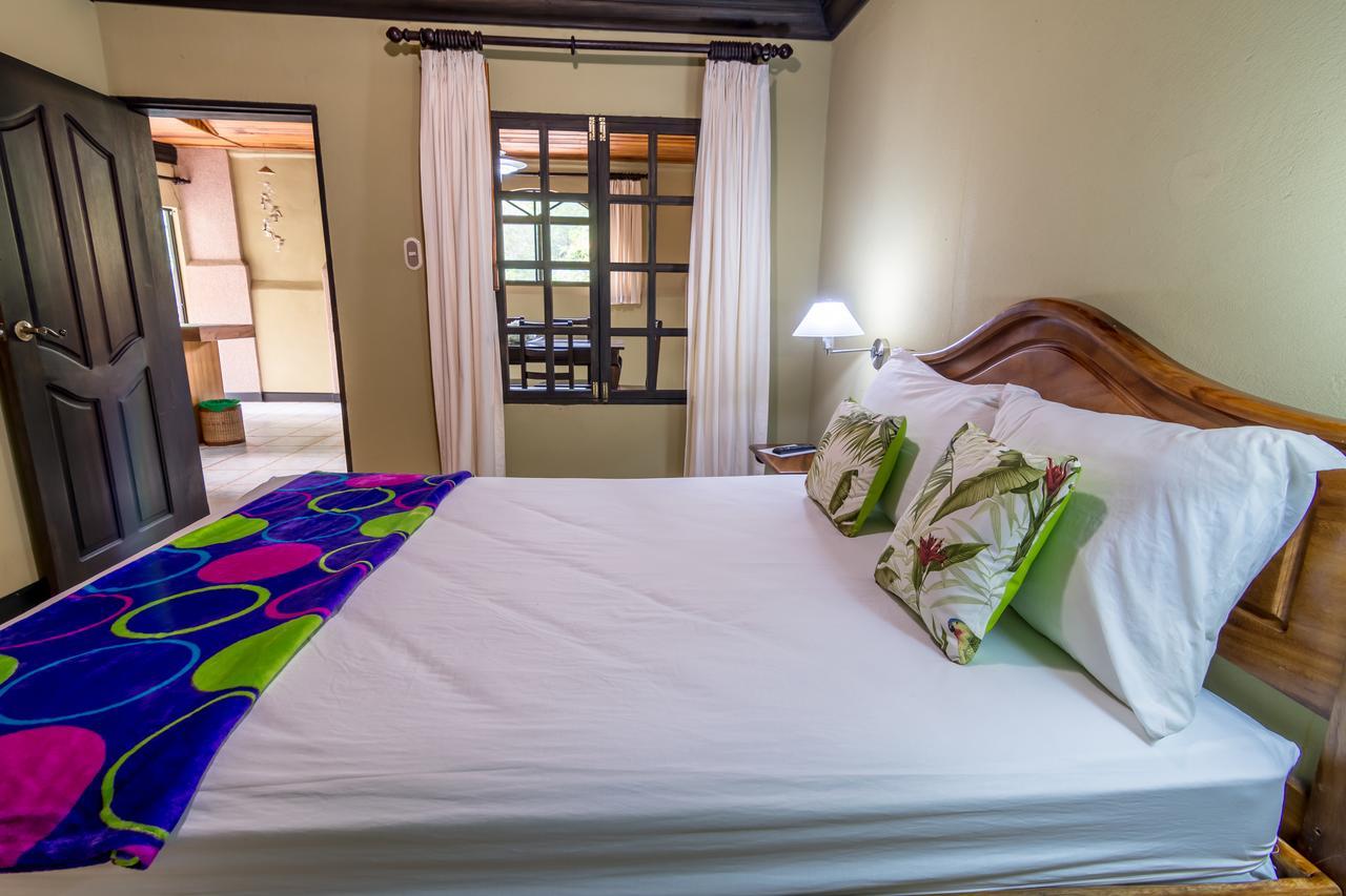Kayak Lodge Damas Екстериор снимка