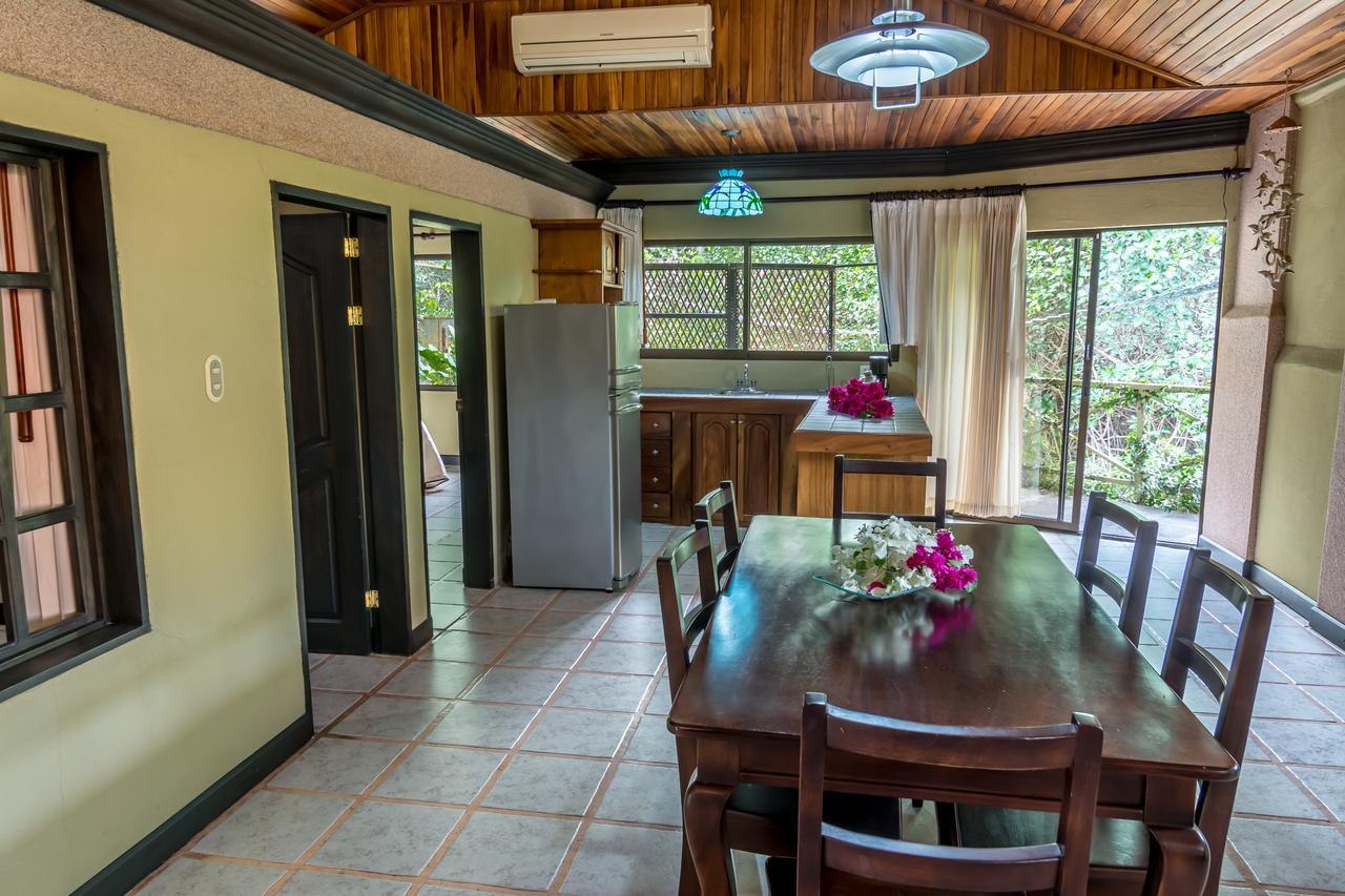 Kayak Lodge Damas Екстериор снимка