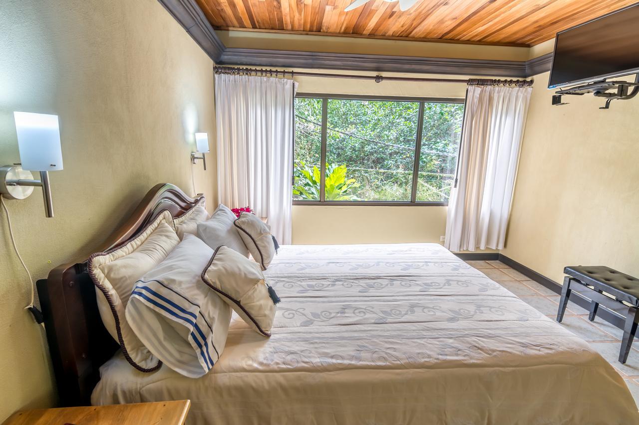 Kayak Lodge Damas Екстериор снимка
