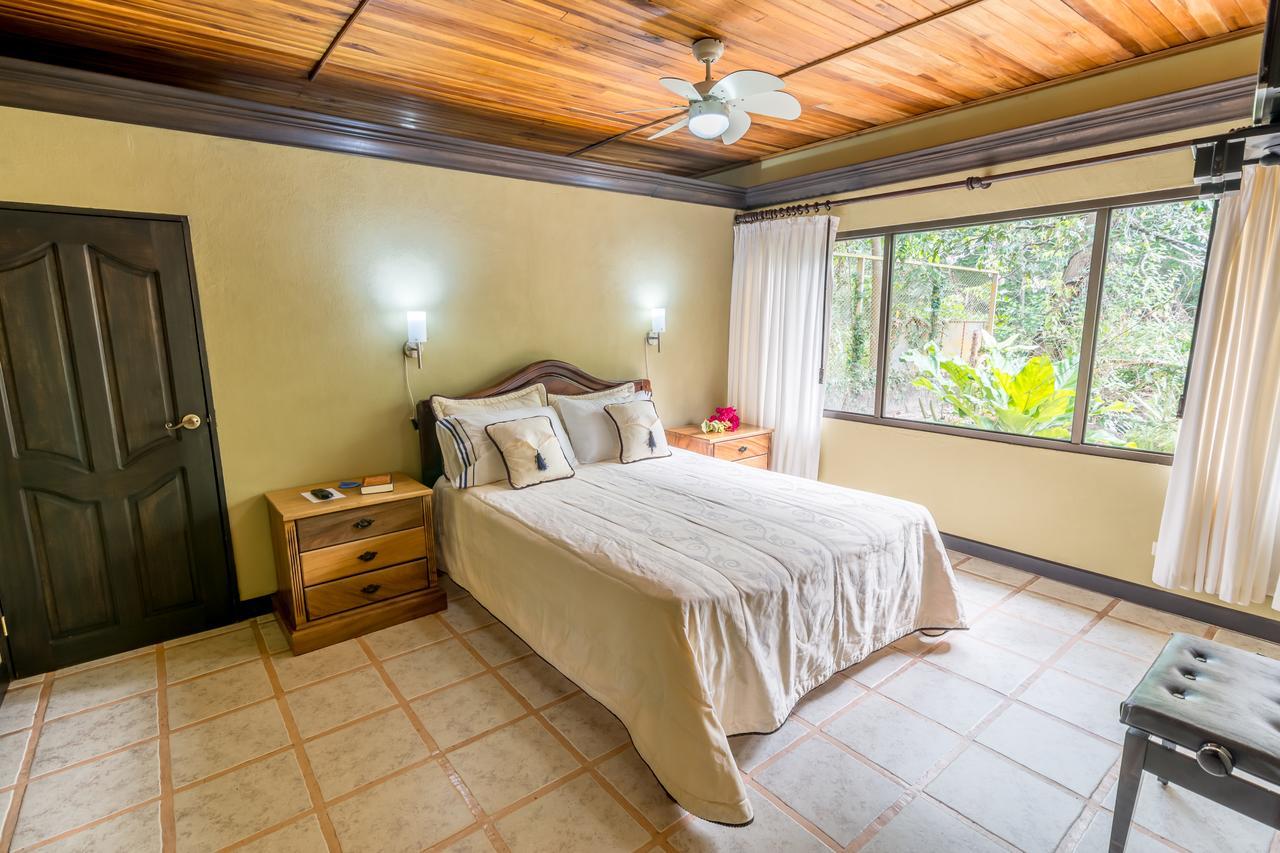 Kayak Lodge Damas Екстериор снимка