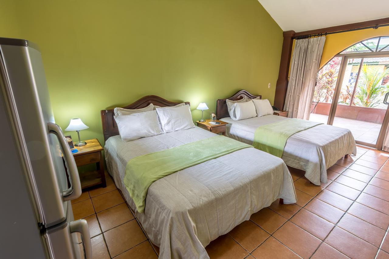 Kayak Lodge Damas Екстериор снимка
