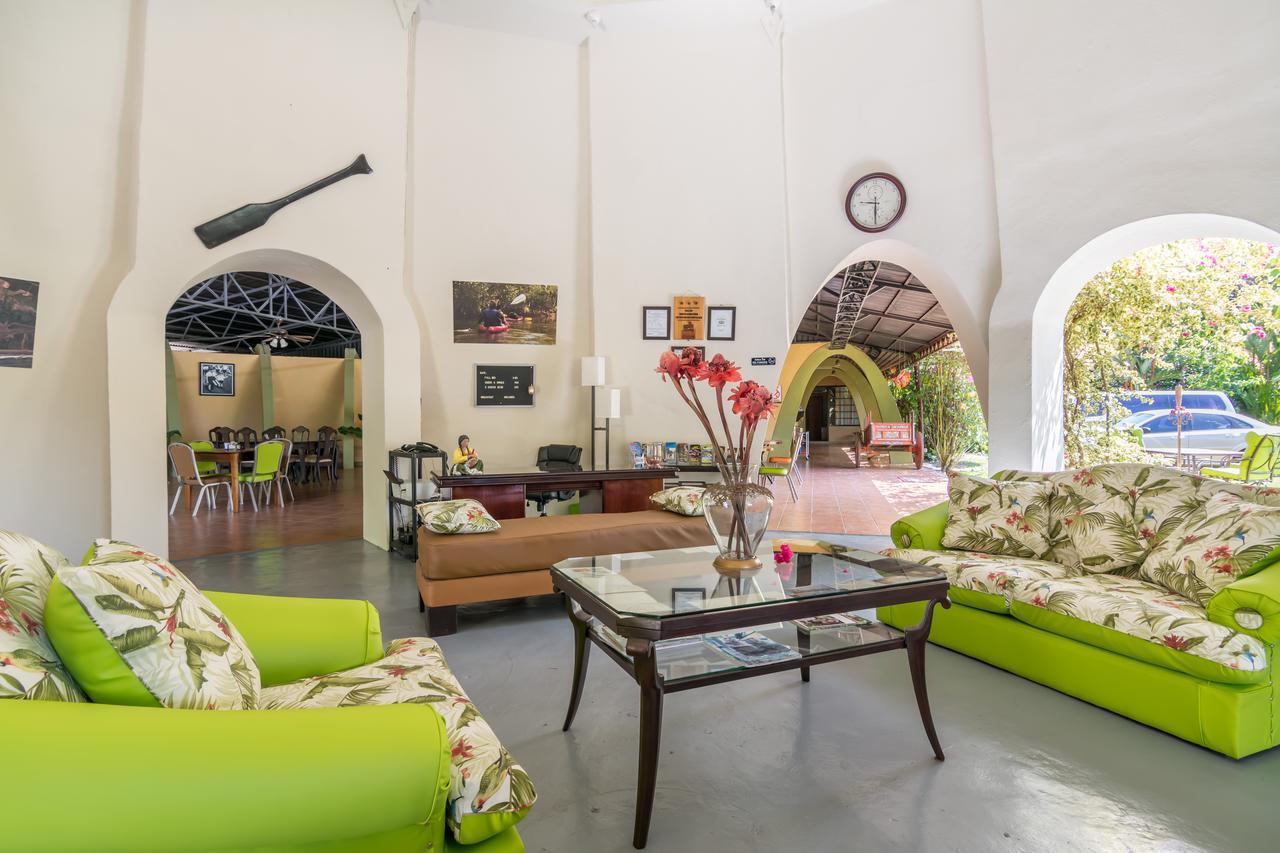 Kayak Lodge Damas Екстериор снимка