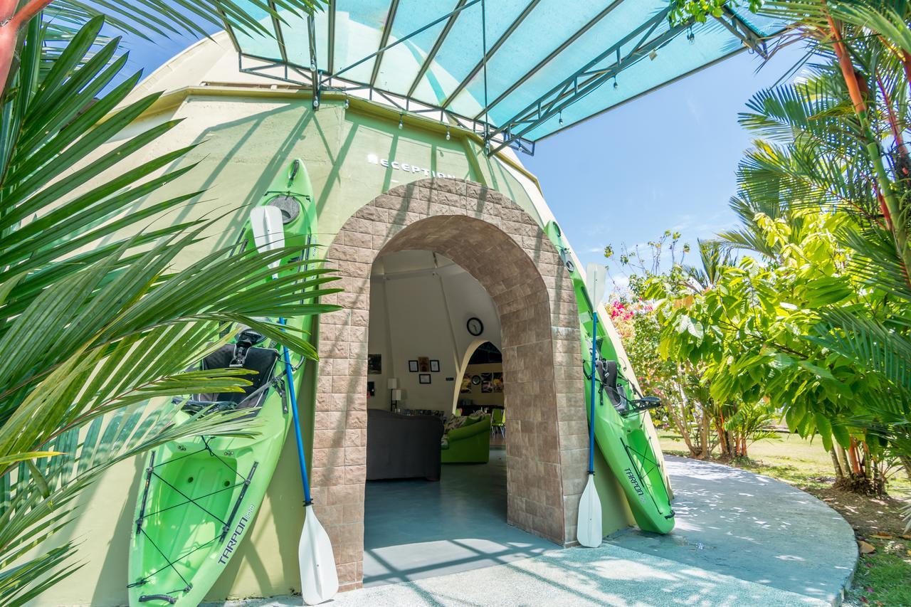 Kayak Lodge Damas Екстериор снимка